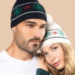 BEANIE WITH CHRISTMAS PATTERNS