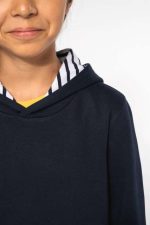UNISZEX GYERMEK KONTRASZTOS MINTÁJÚ KAPUCNIS PULÓVER - Image 8