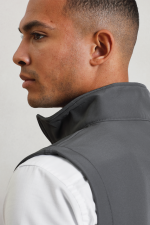 FÉRFI WINDCHECKER® EMBLÉMÁZHATÓ & ÚJRAHASZNOSÍTOTT SOFTSHELL MELLÉNY - Image 3