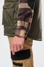 UNISZEX BÉLELT TÖBBZSEBES POLYCOTTON MELLÉNY